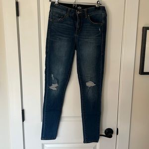 LulaRoe Distress Blue Jeans - Size 26